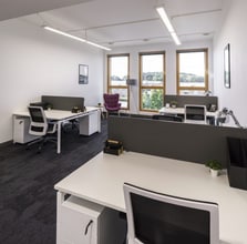 4100 Park Appr, Leeds to rent Interior Photo- Image 1 of 1