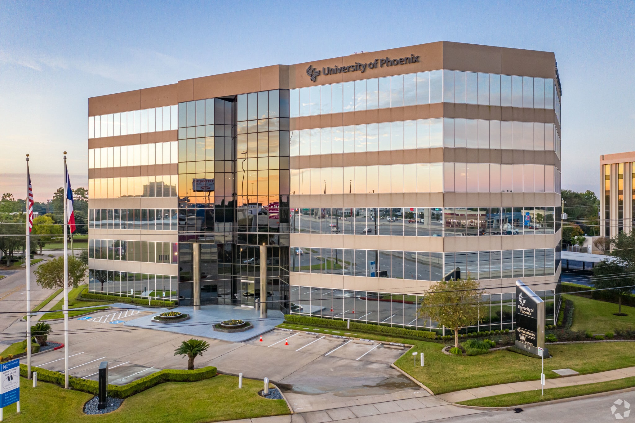 11451 Katy Fwy, Houston, TX to rent Building Photo- Image 1 of 18