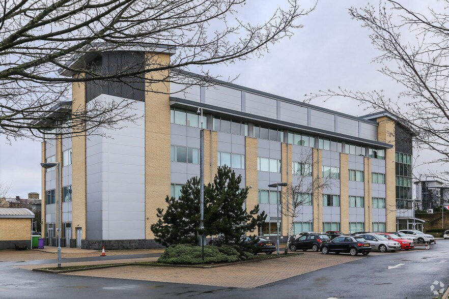 1 Filey St, Bradford for sale - Primary Photo - Image 1 of 1