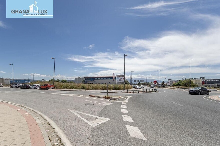 Carretera de Córdoba, 69, Granada, Granada for sale - Building Photo - Image 2 of 12