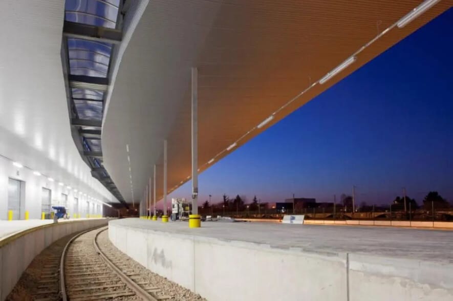 16 Route De Stains, Bonneuil-sur-Marne to rent - Building Photo - Image 3 of 8