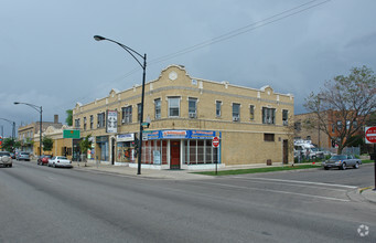 3018-3026 N Cicero Ave, Chicago, IL for rent Primary Photo- Image 1 of 6