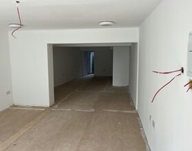 13-17 Wicker, Sheffield to rent Interior Photo- Image 2 of 6