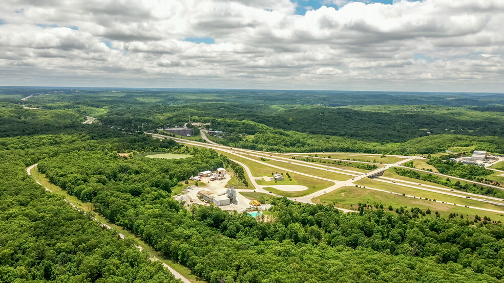 Anderson Hollow, Osage Beach, MO for sale - Building Photo - Image 2 of 9