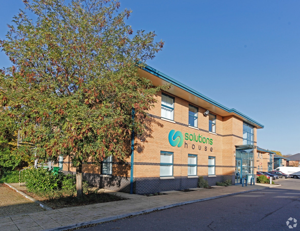 Rd, Peterborough PE7 8FD UK