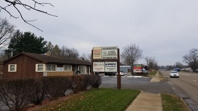 4915 W Elm St, Mchenry, IL for sale Primary Photo- Image 1 of 1