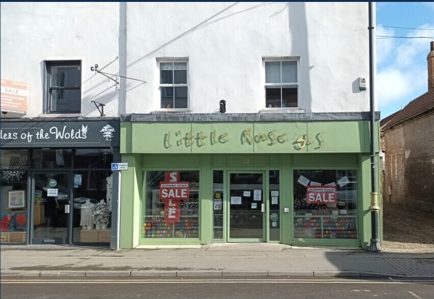 53 Market Pl, Great Driffield to rent - Primary Photo - Image 3 of 6