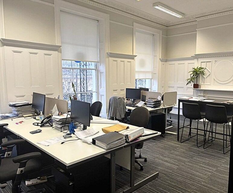 7 Imperial Sq, Cheltenham to rent Interior Photo- Image 1 of 2