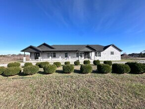 974 Main Street, Centerton, AR for rent Building Photo- Image 1 of 44