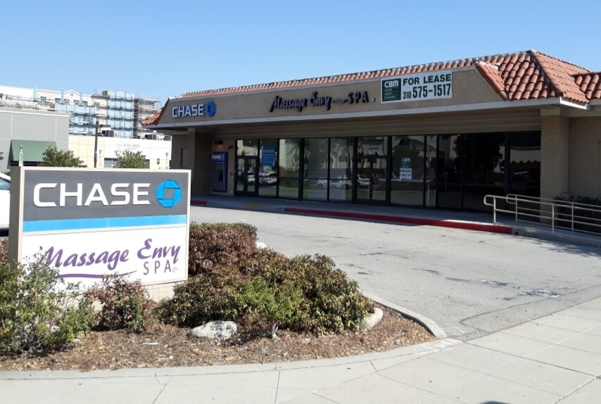 150-160 W Foothill Blvd, Azusa, CA for rent - Building Photo - Image 1 of 13