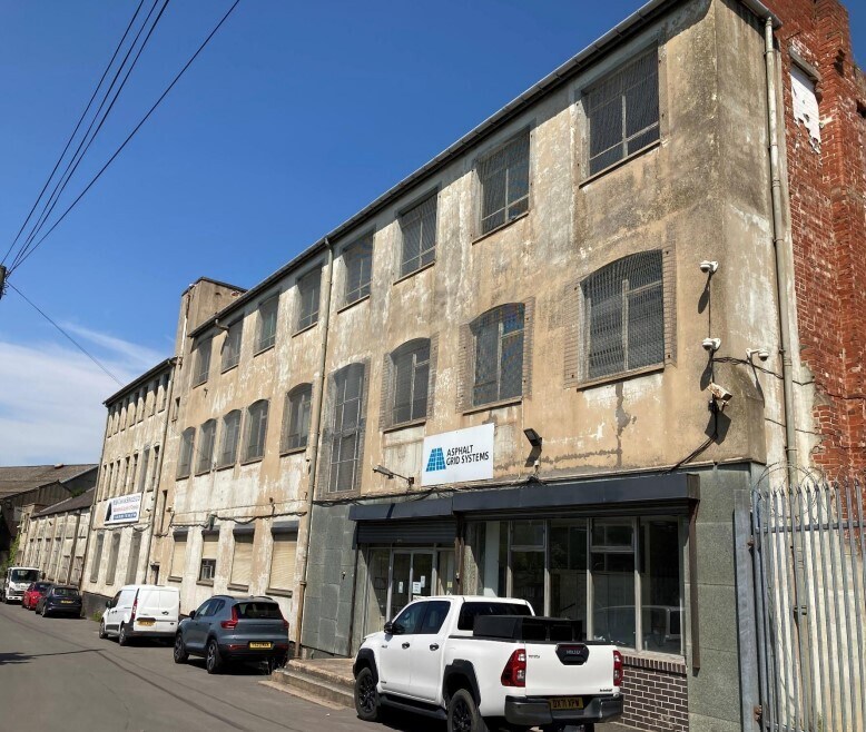 Butterthwaite Ln, Sheffield for sale Primary Photo- Image 1 of 1