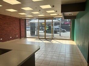 206-210 Northgate, Darlington to rent Interior Photo- Image 2 of 4