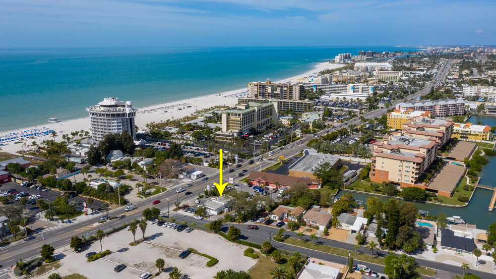 5201 Gulf Blvd, St Pete Beach, FL for sale - Building Photo - Image 1 of 1