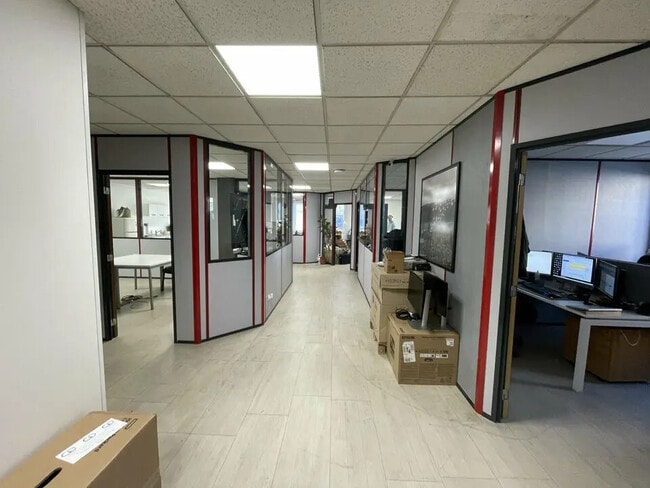 Location Bureaux 152 m²