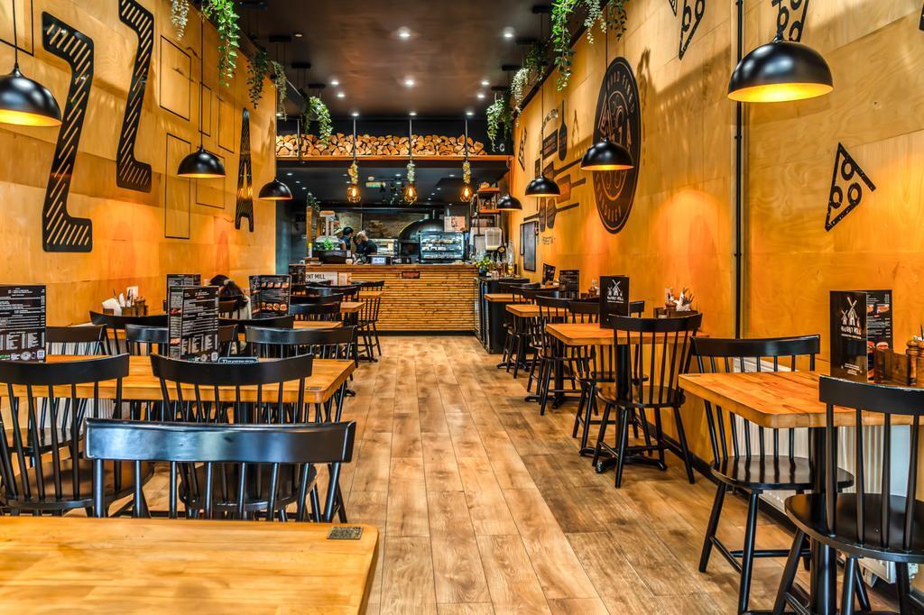 257 Mare St, London to rent Building Photo- Image 1 of 24