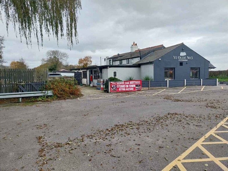 3 Lymm Rd, Altrincham to rent - Building Photo - Image 3 of 4