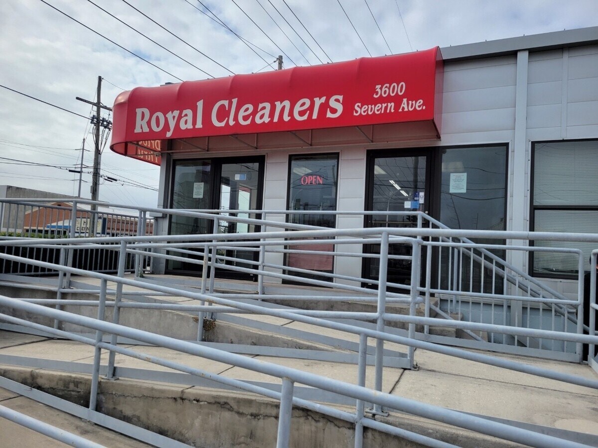 3600 Severn Ave, Metairie 70002 UK