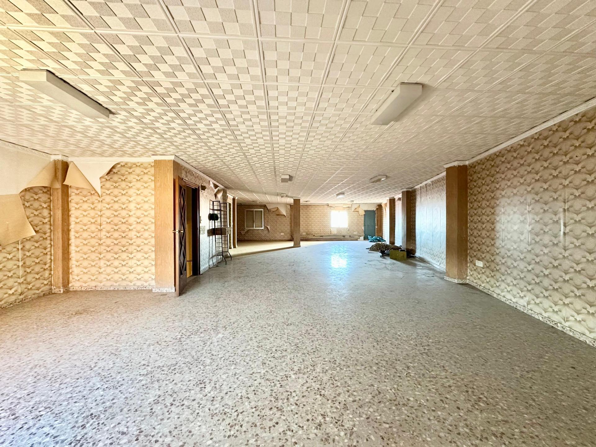  in L'Alcúdia, Valencia for sale Building Photo- Image 1 of 24