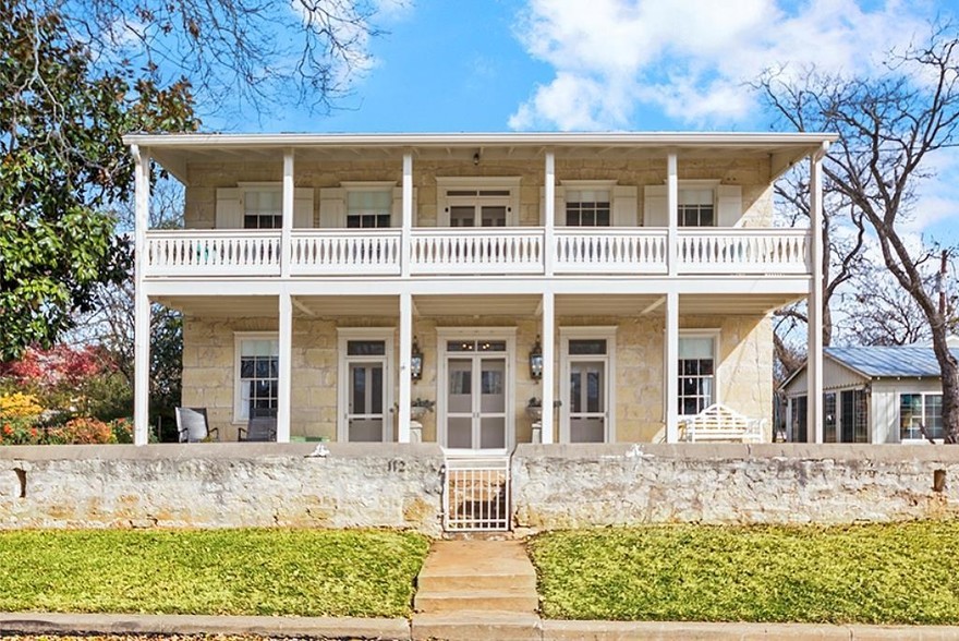 112 E Schubert St, Fredericksburg, TX for sale - Primary Photo - Image 1 of 1