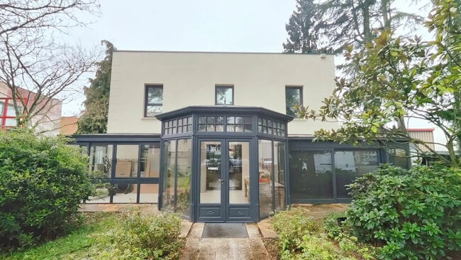 Vente Bureaux 245 m²