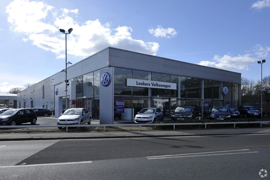 145 Morden Rd, Mitcham to rent - Primary Photo - Image 1 of 4