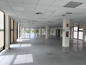 Calle López Santos, 2, Las Rozas de Madrid, Madrid to rent Interior Photo- Image 2 of 5