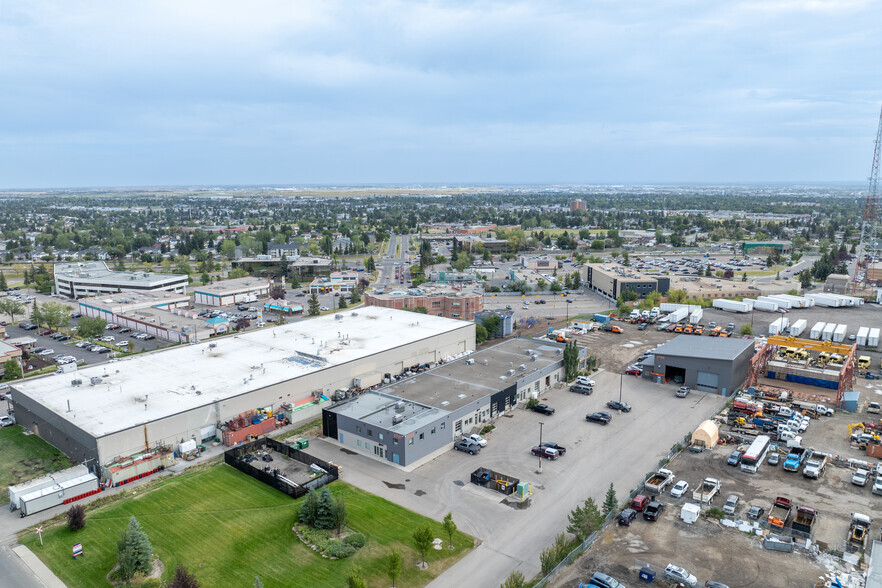 2727-2755 Centre Ave SE, Calgary, AB for rent - Aerial - Image 2 of 2