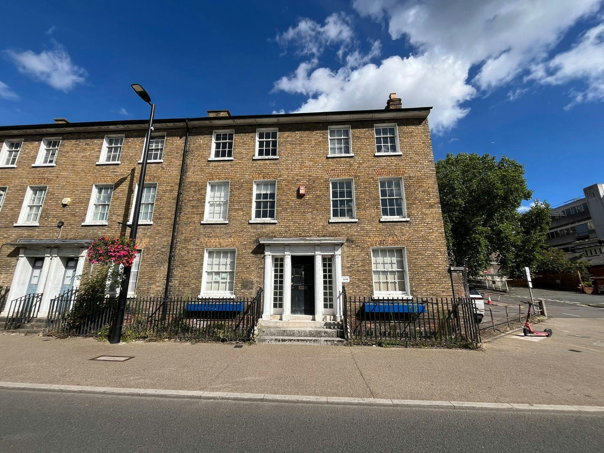 10-11 Easton St, High Wycombe for sale Building Photo- Image 1 of 13