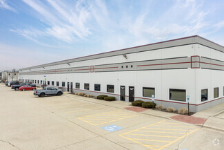 More details for 761 N 17th St, St Charles, IL - Light Industrial for Rent