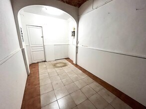 Retail in Calella, Barcelona to rent Interior Photo- Image 2 of 3