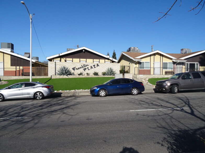 4300 Columbus St, Bakersfield, CA for sale - Building Photo - Image 1 of 8