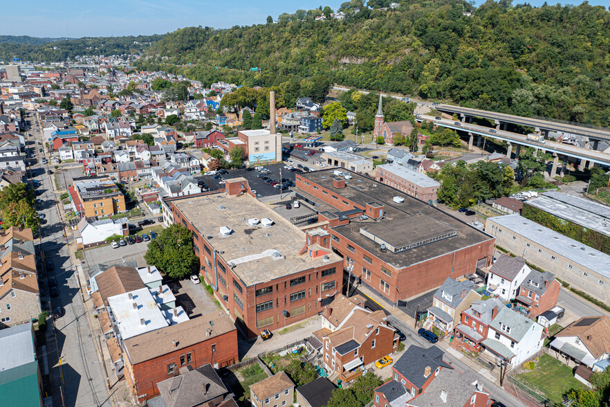 The Fort Pitt Brewery Complex portfolio of 2 properties for sale on LoopNet.co.uk - Building Photo - Image 3 of 14