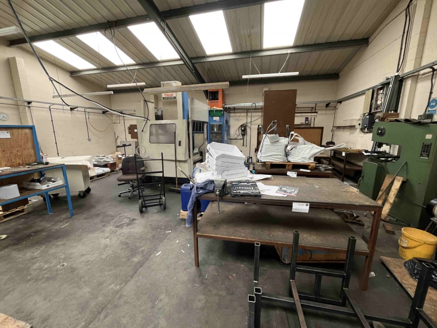 Pennygillam Way, Launceston to rent Interior Photo- Image 1 of 2