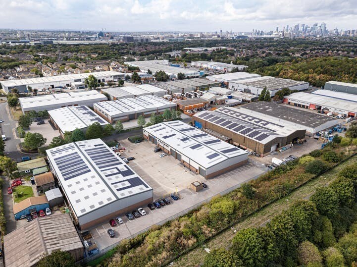 2-10 Eastbury Rd, London to rent Building Photo- Image 1 of 9