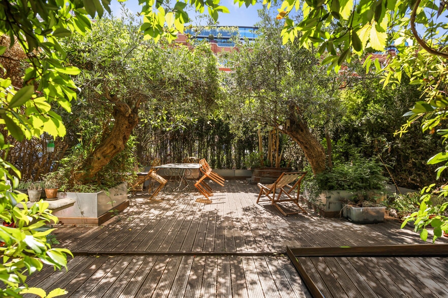 193-195 City Rd, London for sale - Building Photo - Image 3 of 6