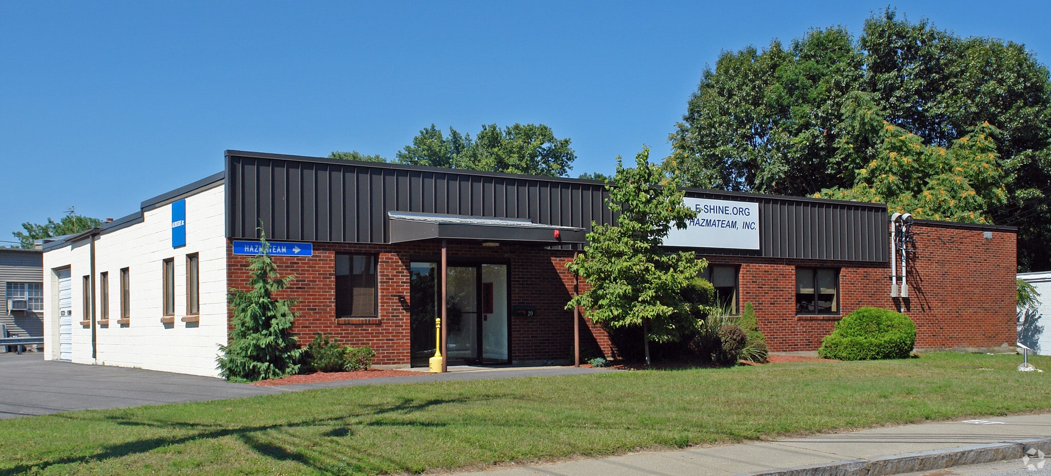 20 Torrice Dr, Woburn, MA to rent Primary Photo- Image 1 of 5