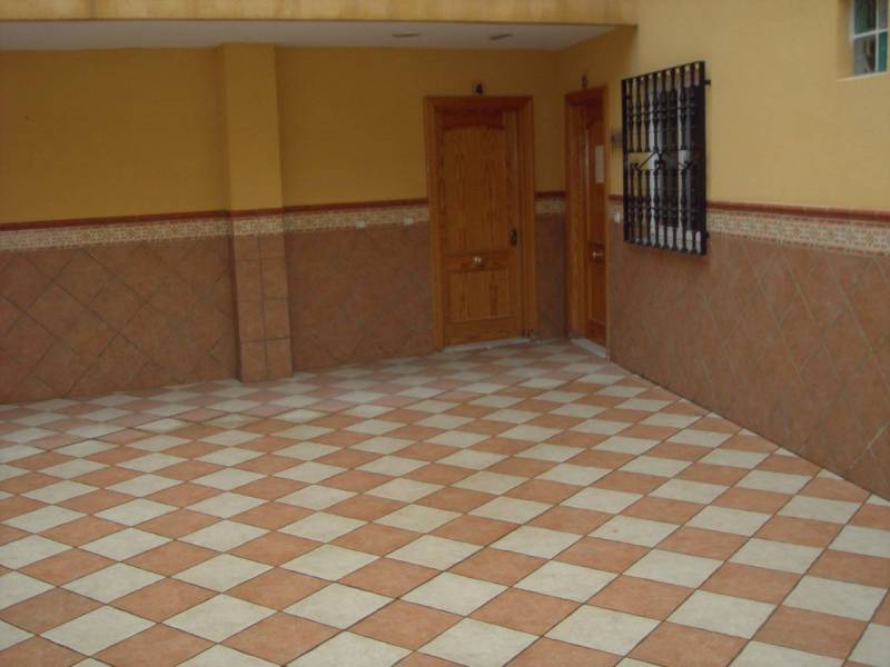 Office in El Ejido, Almería to rent Building Photo- Image 1 of 6