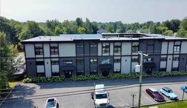 501 Boul Laurier, Sainte-madeleine, QC for rent Building Photo- Image 1 of 1