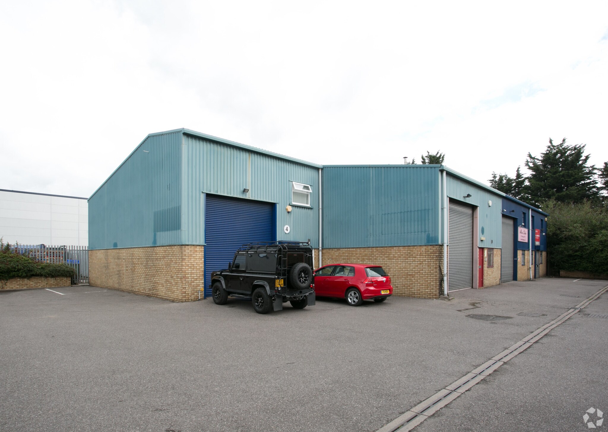 East Moors Rd, Cardiff for sale Primary Photo- Image 1 of 1