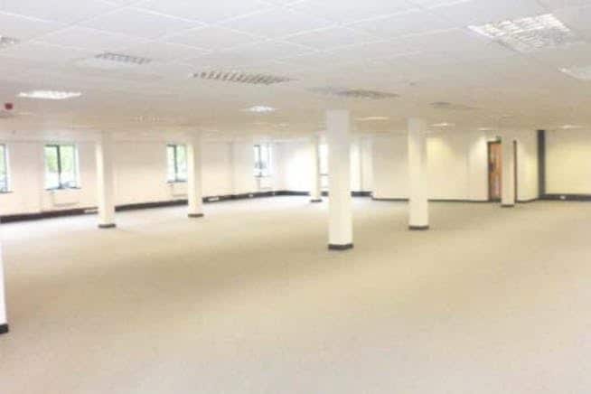 Avenue De Clichy, Merthyr Tydfil to rent Interior Photo- Image 1 of 2