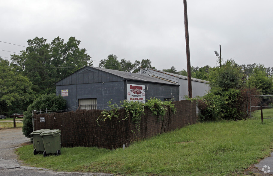 22 Cooper St, Travelers Rest, SC for sale - Primary Photo - Image 1 of 18