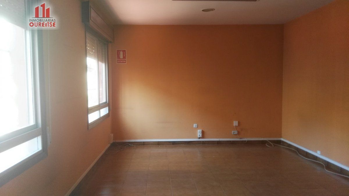 Office in Ourense, Orense to rent Primary Photo- Image 1 of 5