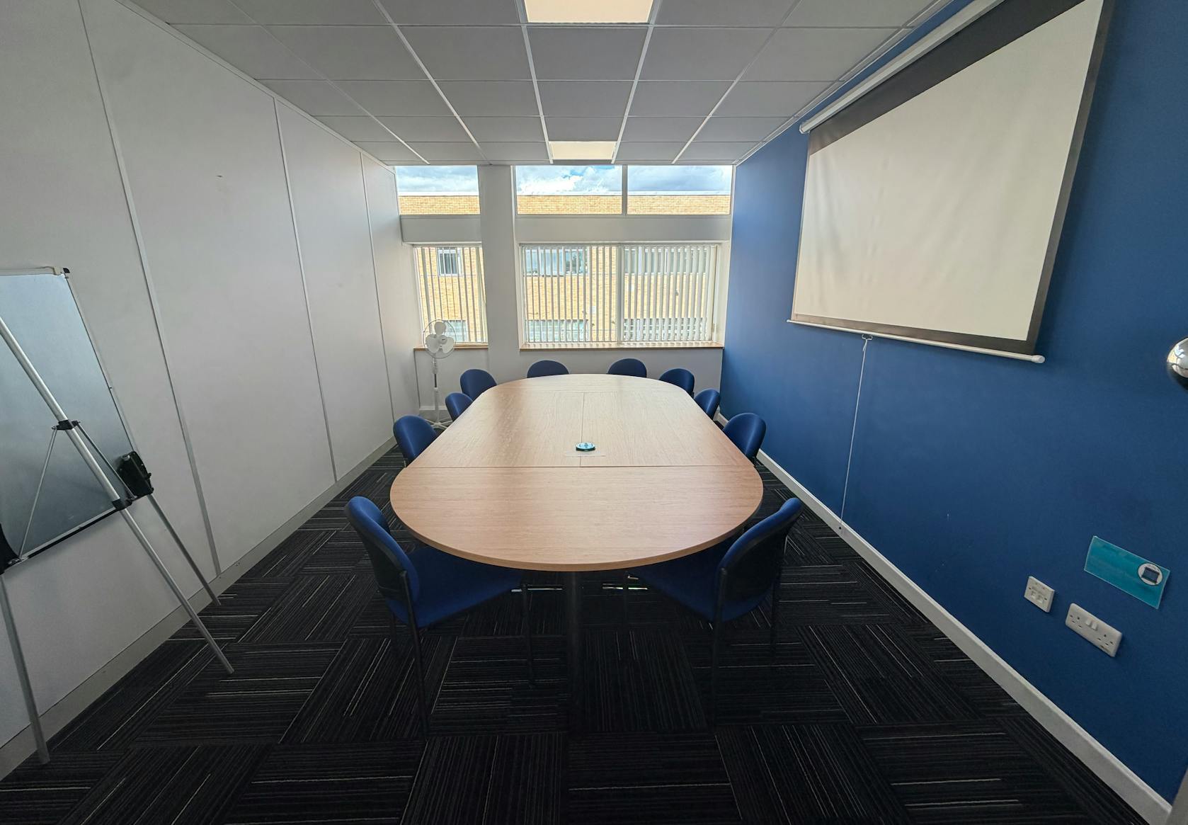 245 Cranmore Blvd, Solihull for sale Interior Photo- Image 1 of 7