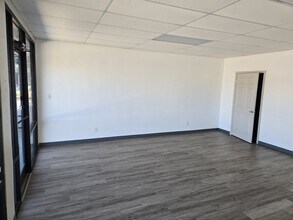 8034 Culebra Rd, San Antonio, TX to rent Building Photo- Image 1 of 7