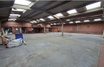 Units 9-12 Power Station Rd, Rugeley to rent Interior Photo- Image 2 of 3