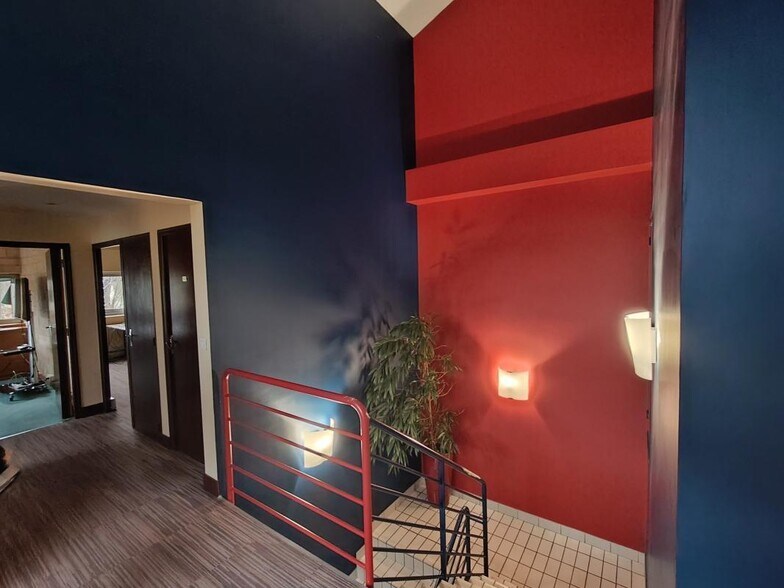 2 Bis Rue Des Coquelicots, Longjumeau for sale - Interior Photo - Image 2 of 16