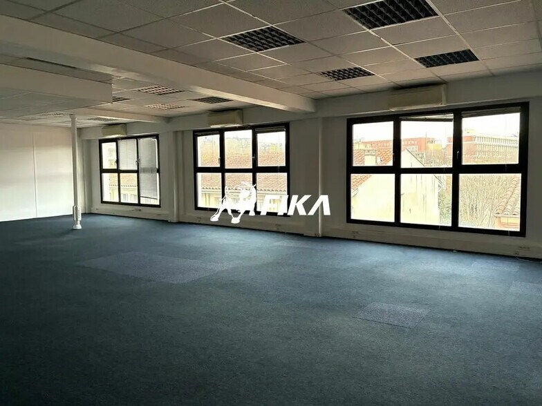 Office in Toulouse to rent - Building Photo - Image 3 of 6