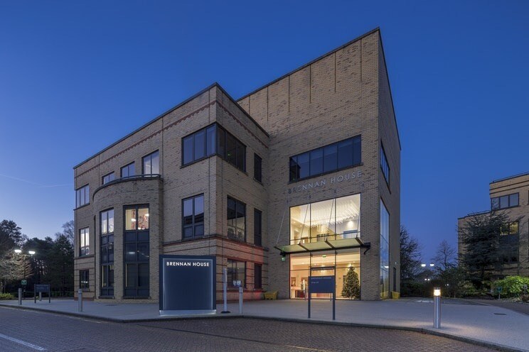 Woodside Rd, Farnborough for sale Building Photo- Image 1 of 1