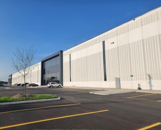 More details for 9151 Huntington Rd, Vaughan, ON - Industrial for Rent