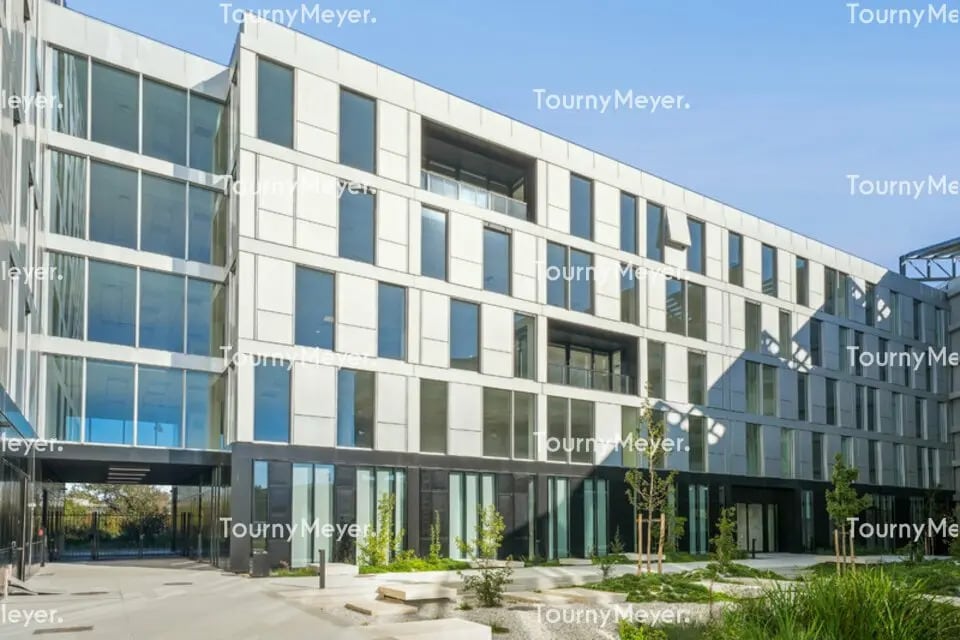 Office in Bordeaux for sale Building Photo- Image 1 of 8